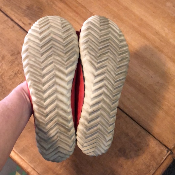 Red Sorel Leather Flats - Picture 4 of 8